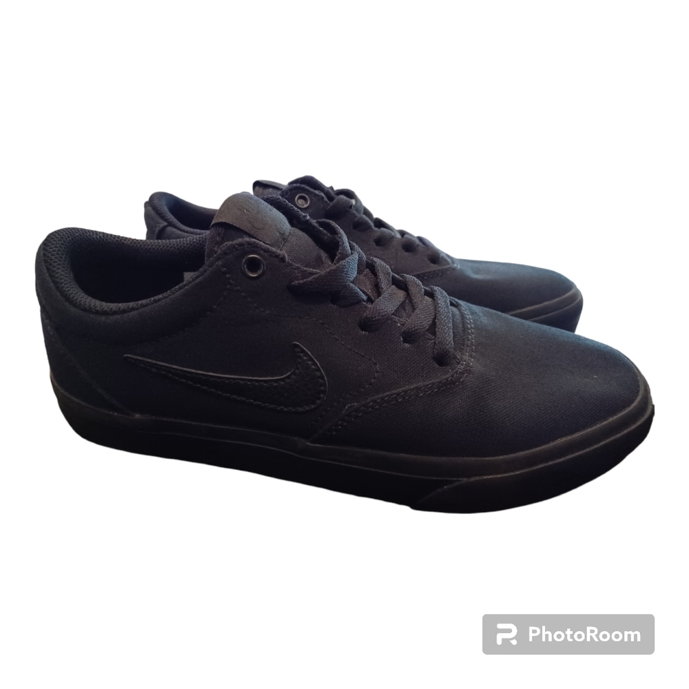 Nike SB Charge Black Sneakers